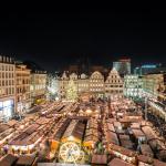 Unfortunately the Christmas market in Leipzig probably does not look like this in this second Corona year... and I'm also quite sure the market place did not look like this in Bach's time, but no doubt there was also a very special atmosphere. Enjoy the Christmastide!